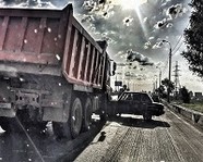 В Волгограде грузовик протаранил "шестерку"