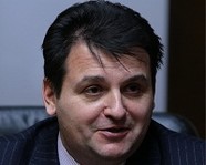 Олег Михеев: «Нужно добиваться баланса зарплат»