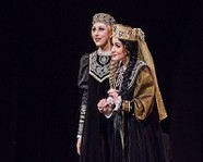 Три волгоградских театра отправятся в гастроли по стране