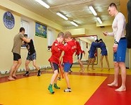 В обновленном спортивном зале в Дзержинском районе начались занятия