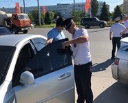 В Волгограде за тонировку поймали больше ста водителей