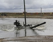 Под Волгоградом танкисты освоили подводное вождение