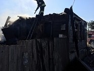 Под Волгоградом сгорел частный дом: есть пострадавшие
