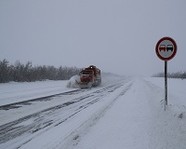 Трассы Волгоградской области завалило снегом