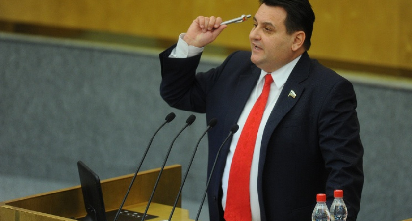 Олег Михеев: «Изображение России с Крымом или без ― это вопрос картографической легитимации!»