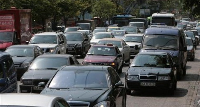 В Волгограде 1 и 8 мая будет ограничено движение транспорта