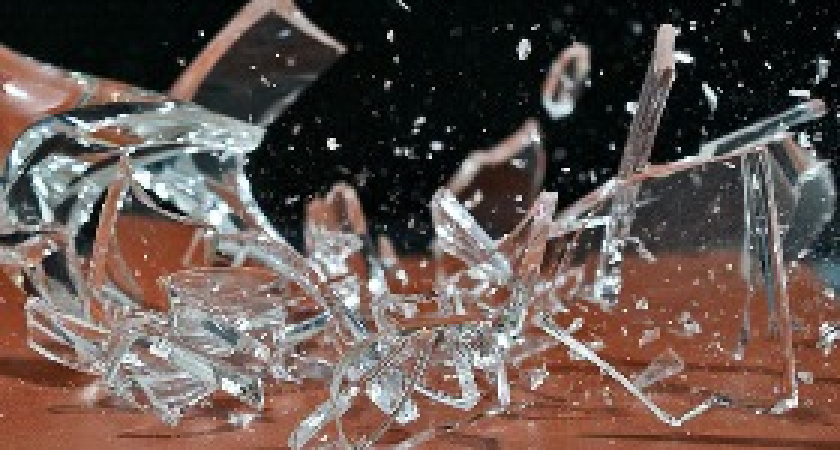 В Волгограде задержали мужчину, избившего микрофоном администратора караоке-клуба