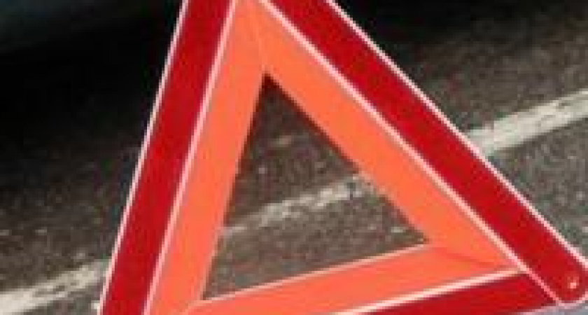 В Волгограде двое полицейских насмерть разбились, влетев в трамвай