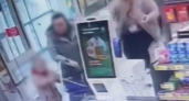 В Волгограде покупательница пыталась ударить чужого ребенка в супермаркете