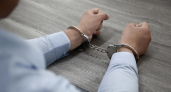 В Волгограде задержан 20-летний парень, который бросил об асфальт случайного прохожего