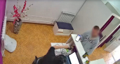 В Волжском 17-летний курьер украл чужой заказ с маркетплейса